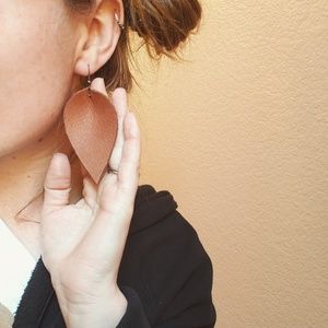 Jewelry - 3 Inch | Brown Petal Leather Earrings Jewelry - 3 Inch | Brown Petal Leather Earrings